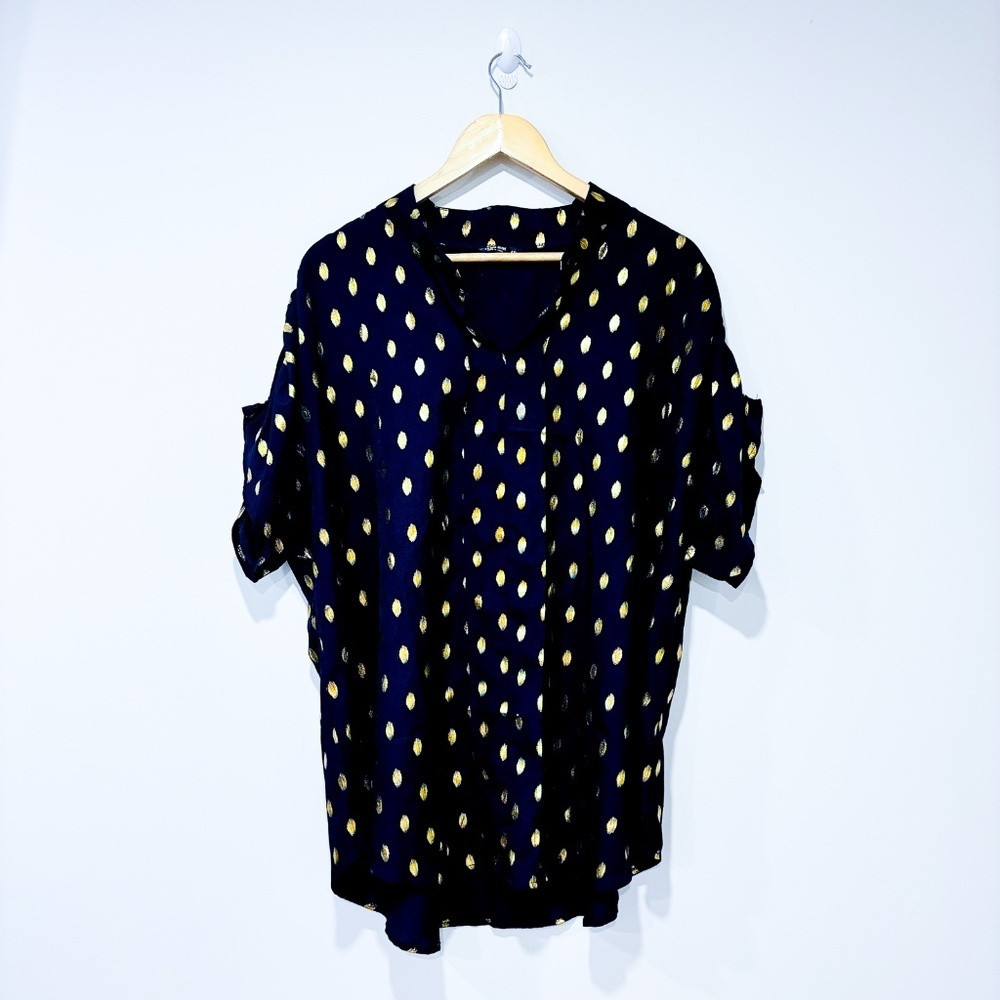 SHEIN Navy and gold polka dot‎ top